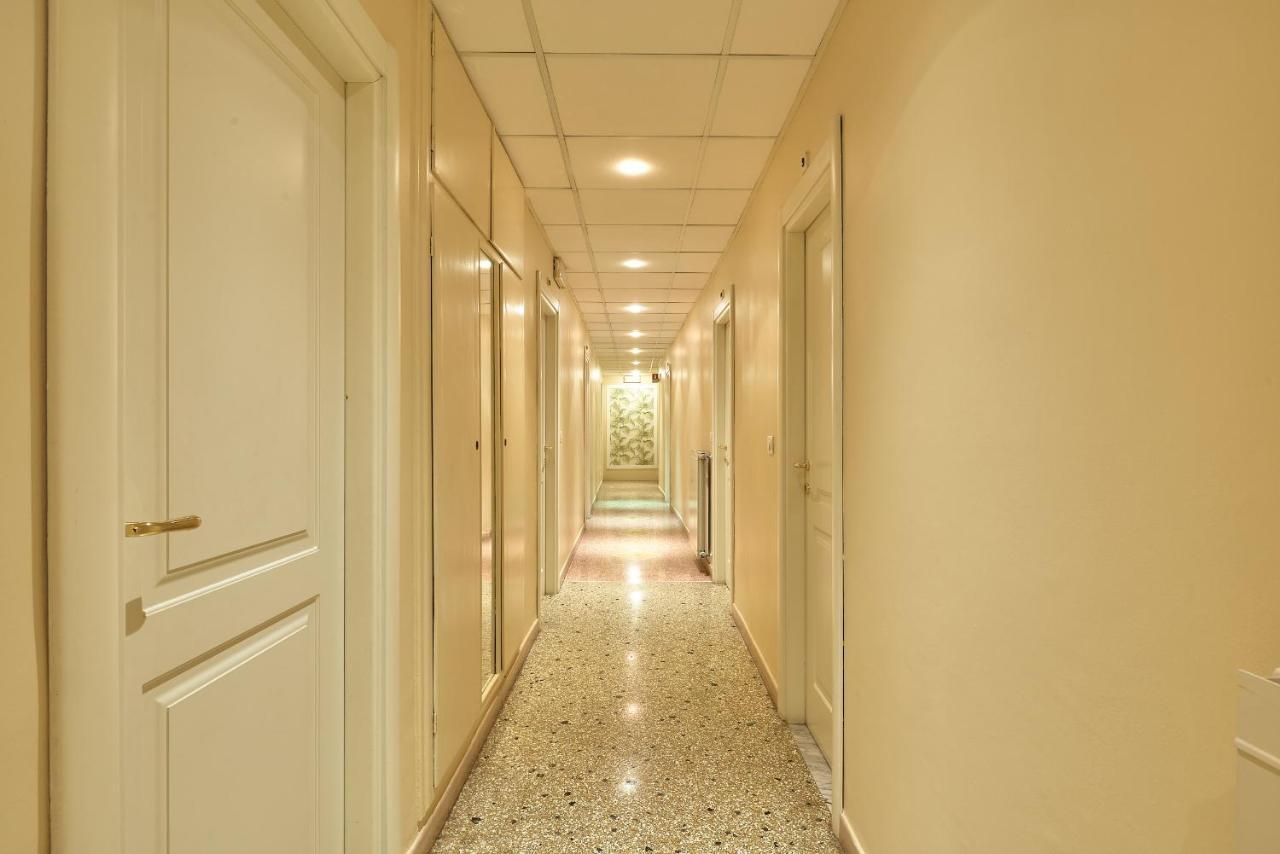 Albergo Natalina Finale Ligure Exteriér fotografie